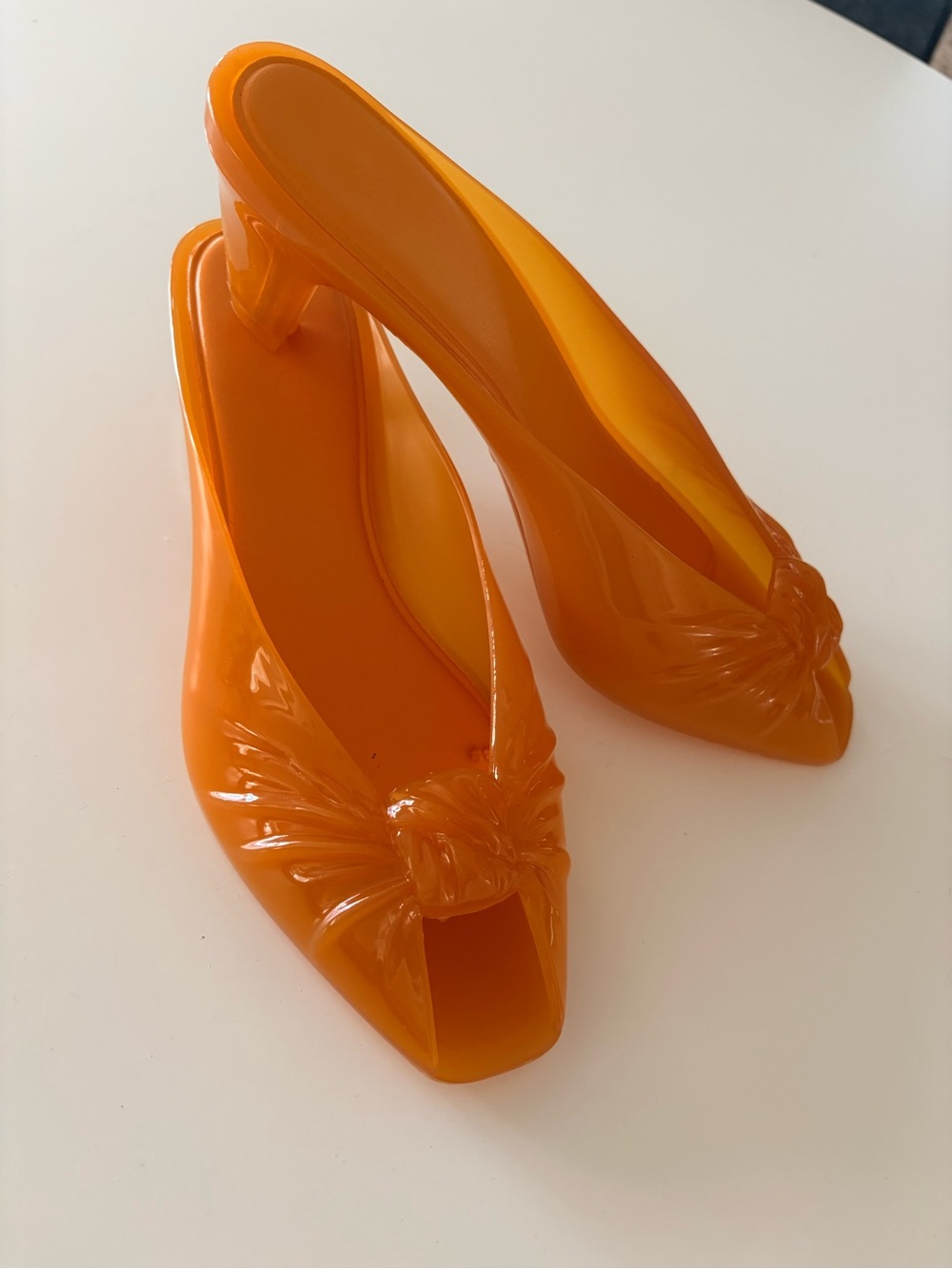 Orange jelly kitten heels